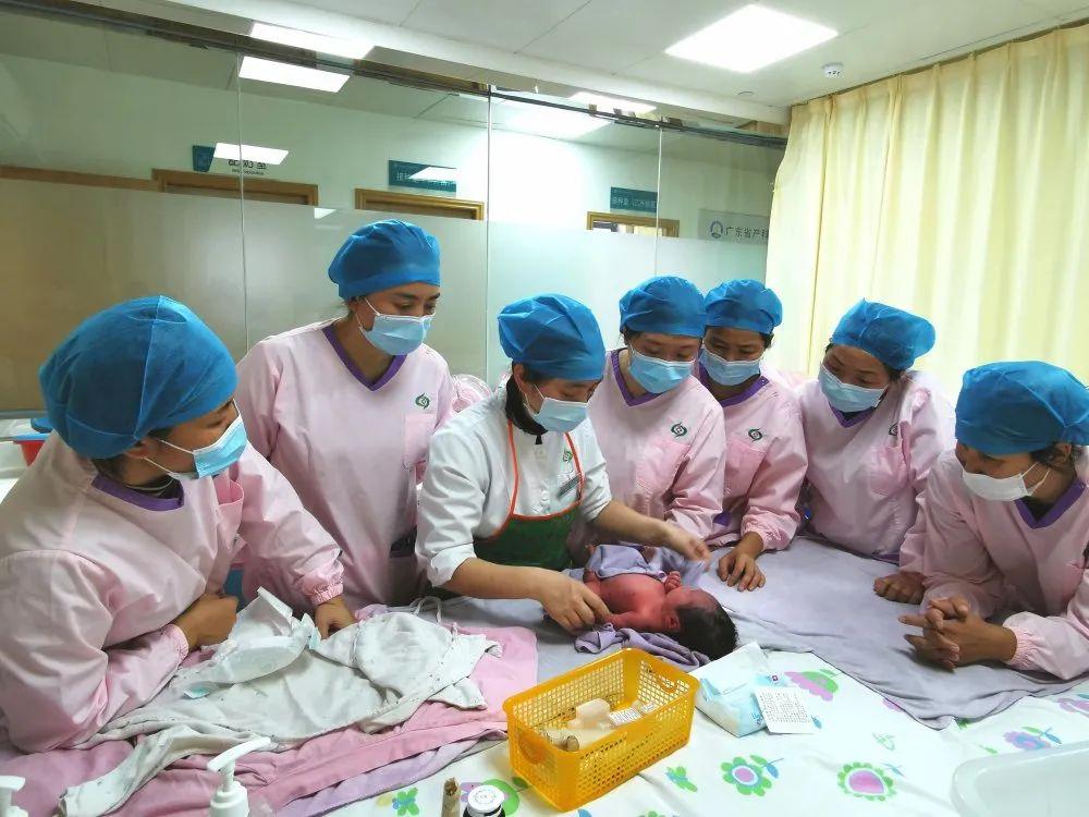 张家口妇婴监护型护送